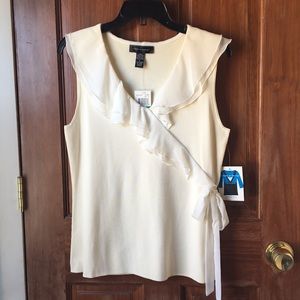 Cable & Gauge sleeveless blouse